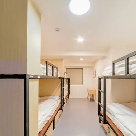 Guesthouse Dear Moon Busan Exterior photo